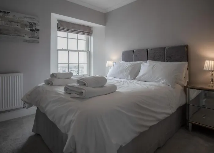 Upper Deck - 2 Bedroom Apartment - Saundersfoot