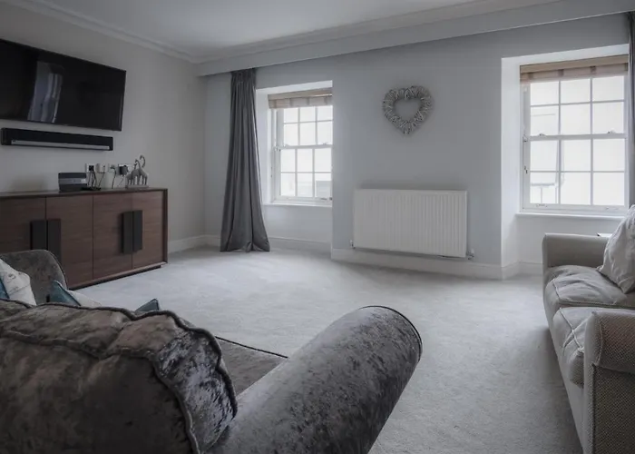 Upper Deck - 2 Bedroom Apartment - Saundersfoot