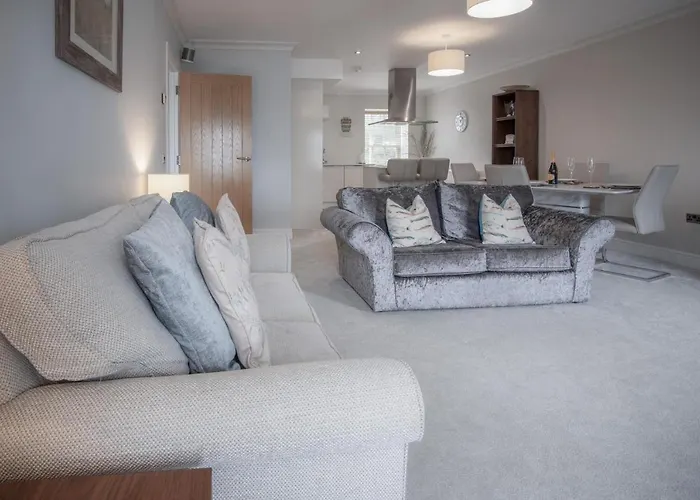 Upper Deck - 2 Bedroom Apartment - Saundersfoot