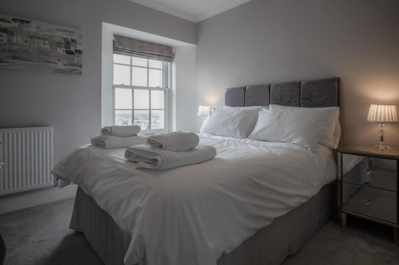 Apartment Upper Deck - 2 Bedroom - Saundersfoot